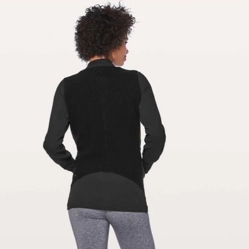 Lululemon Stand Out Sherpa Jacket View 2